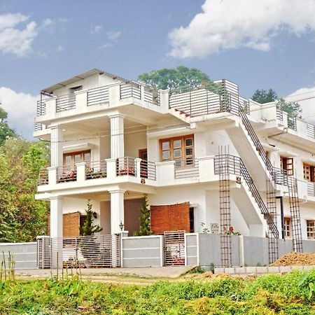 Coorg Rahul Villa Мадикери Экстерьер фото